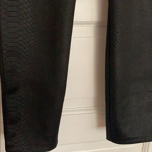 Pants - Picture 4 of 7